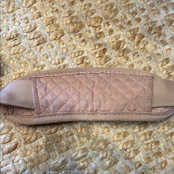 Blush Quilted Laptop Bag - Picture 4 of 10